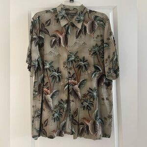 Large Croft & Barrow Hawaiian Button Down Shirt Sleeve  Shirt